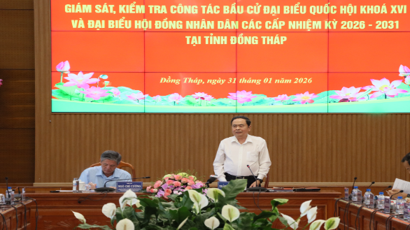 Chủ tịch Quốc hội kiểm tra công tác bầu cử tại Đồng Tháp