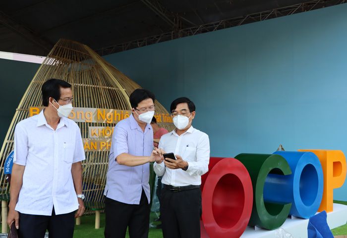 Lãnh đạo UBND tỉnh kiểm tra công tác tổ chức Diễn đàn OCOP