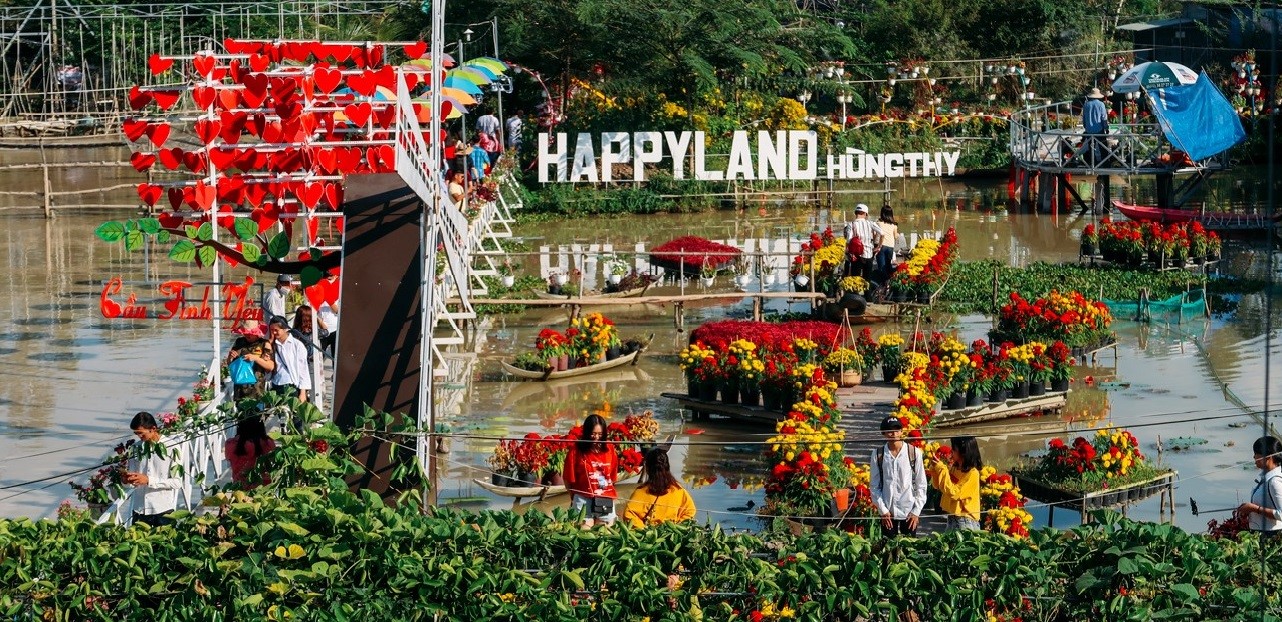 HAPPY LAND HÙNG THY