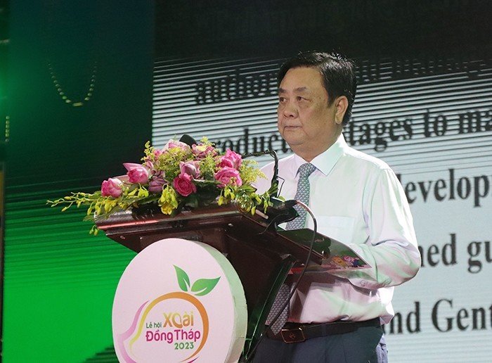 Bộ trưởng Bộ Nông nghiệp và Phát triển nông thôn phát biểu tại khai mạc Lễ hội Xoài