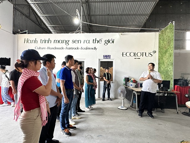 Đoàn Famtrip tham quan, trải nghiệm du lịch tại Đồng Tháp