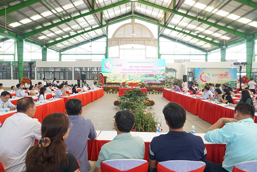 Ứng dụng công nghệ nâng cao chuỗi giá trị ngành hoa kiểng Đồng Tháp